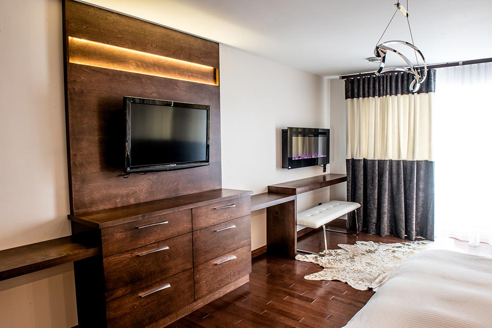 Andre Brisson Meubles Design | 1408 Rue de Vimy, Saguenay, QC G7G 1B4, Canada | Phone: (418) 693-1861