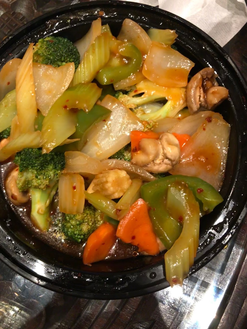 China 8 Restaurant | 5602 Tenth Line W #110, Mississauga, ON L5M 5S5, Canada | Phone: (905) 858-7888