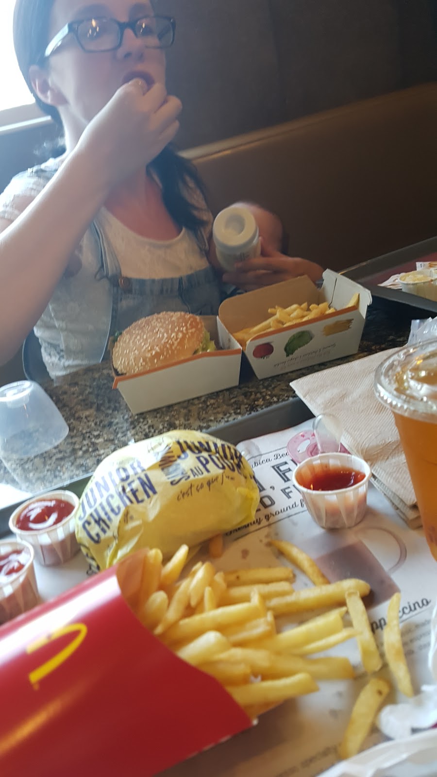 McDonalds | 517 Sackville Dr, Lower Sackville, NS B4C 2S1, Canada | Phone: (902) 865-4823
