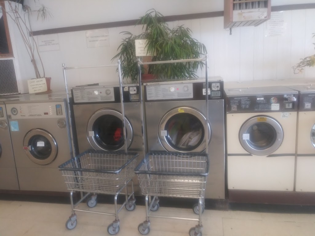 Richmond Laundry | 68209 Main St, Richmond, MI 48062, USA | Phone: (586) 727-0939