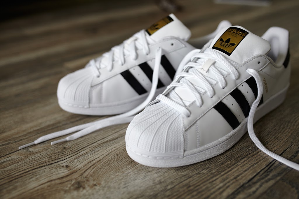 Best Sneakers | 2945 Jacklin Rd, Victoria, BC V9B 5E3, Canada | Phone: (250) 391-9140