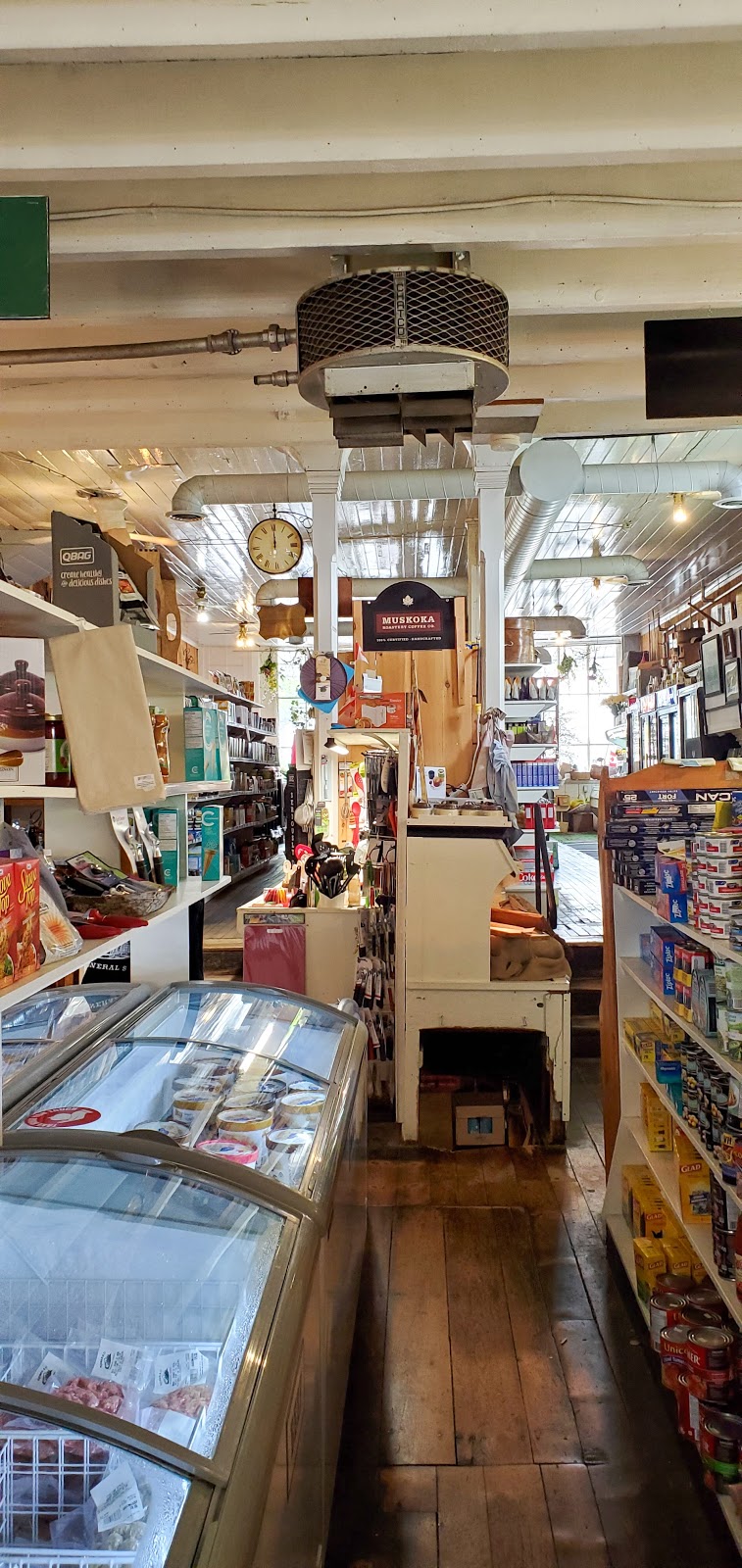 Rosseau General Store | 1 Rice St, Rosseau, ON P0C 1J0, Canada | Phone: (705) 732-4479