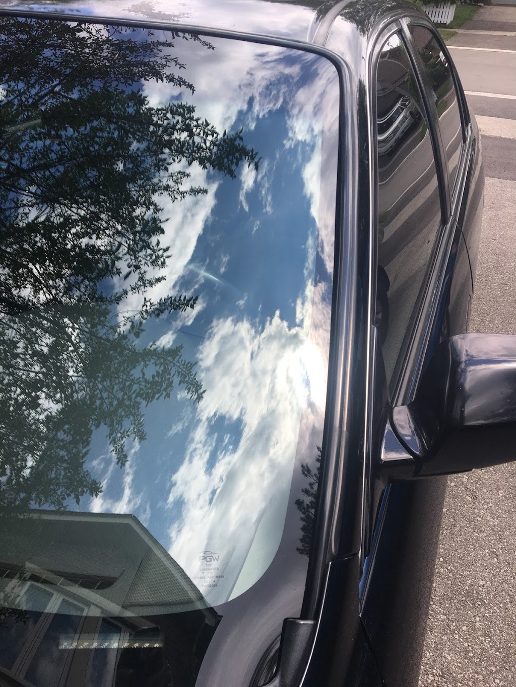 Woodchester Auto Glass Limited | 3111 Woodchester Dr, Mississauga, ON L5L 1J2, Canada | Phone: (905) 608-0035