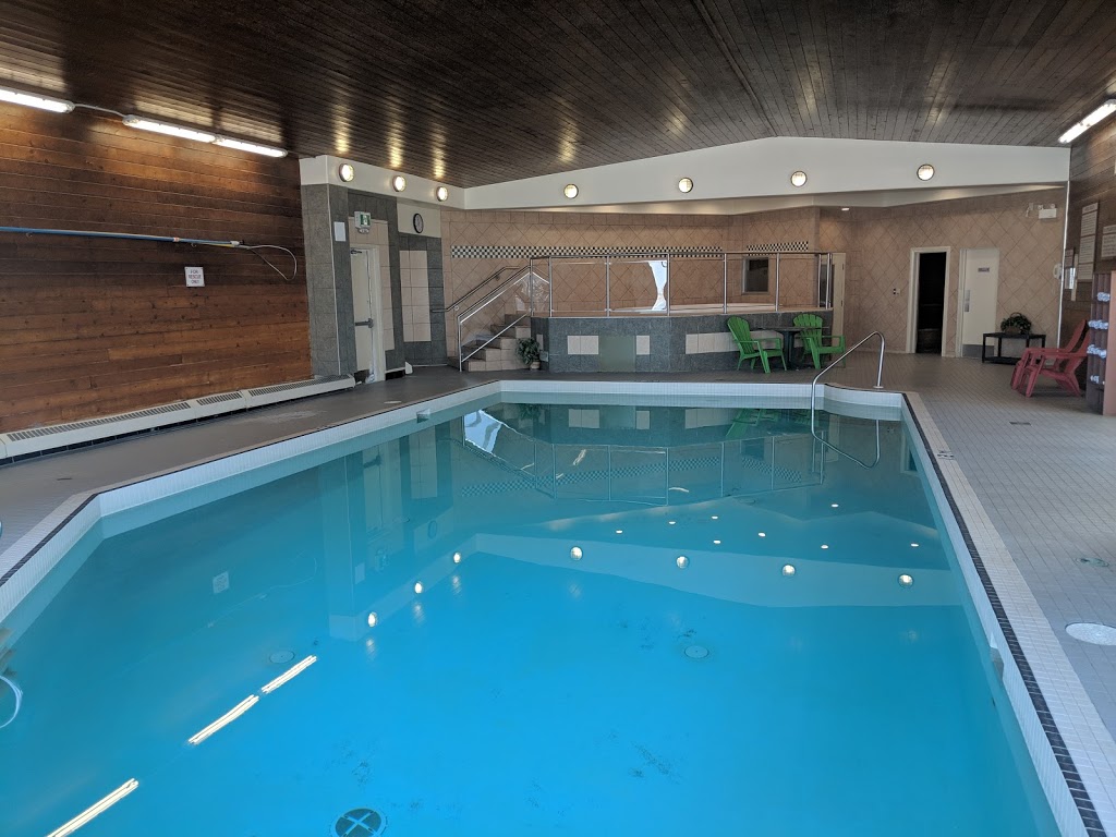 Ramada by Wyndham Stony Plain Hotel & Suites | 3301 43 Ave, Stony Plain, AB T7Z 1L1, Canada | Phone: (780) 963-0222