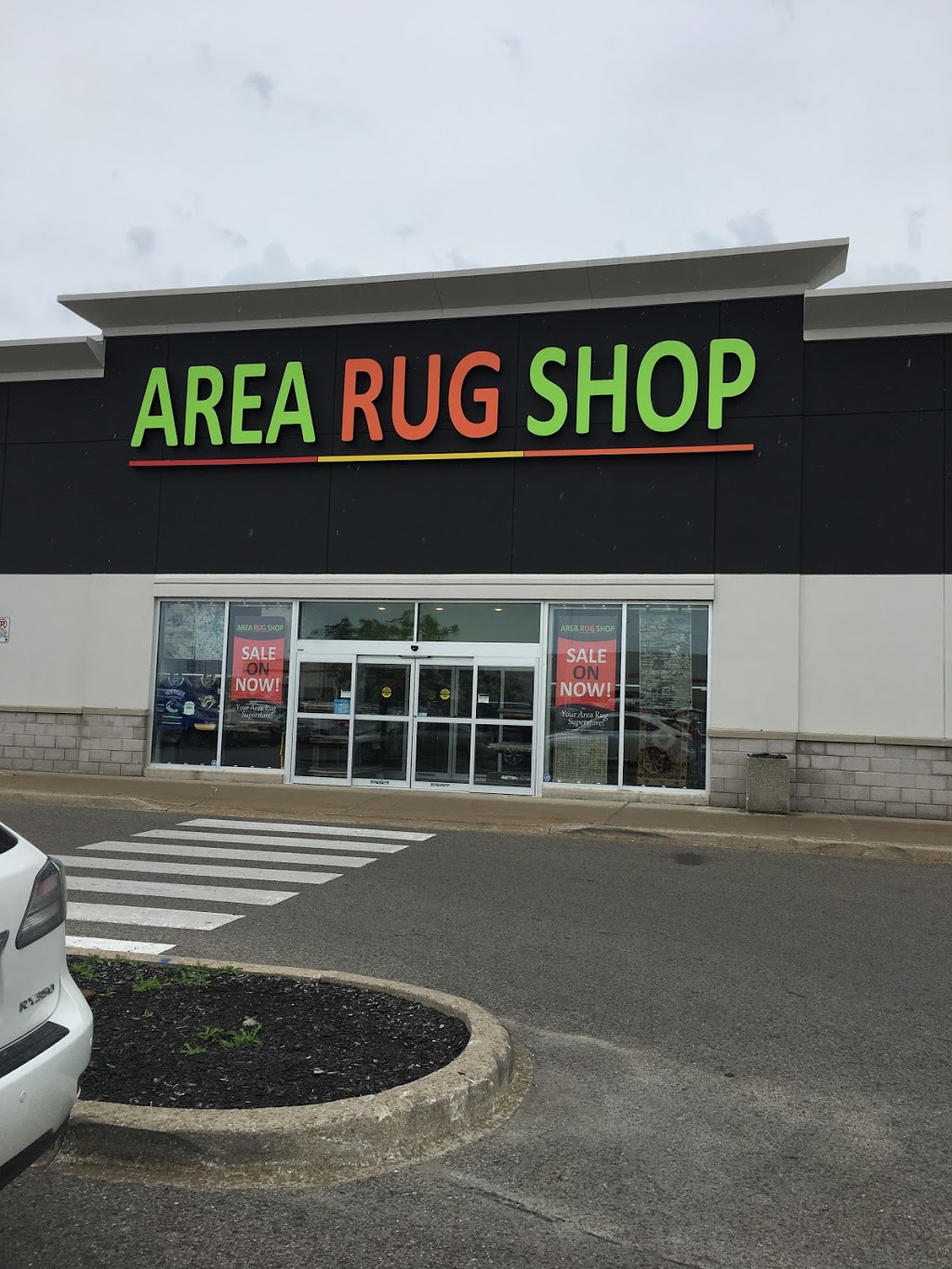 Area Rug Shop 18126 Yonge St, East Gwillimbury, ON L9N 0J3, Canada