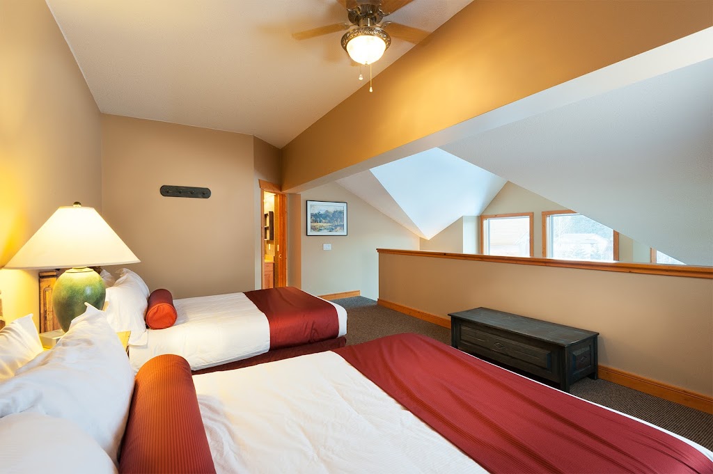 Lizard Creek Lodge | 5346 Highline Dr, Fernie, BC V0B 1M6, Canada | Phone: (877) 228-1948