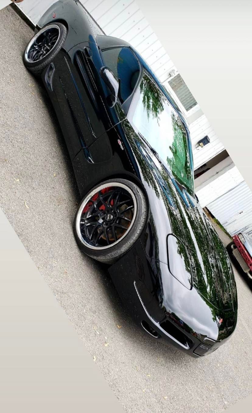 CENTRE DE LA CARROSSERIE DL INC | 1409 Rue Duvernay, Drummondville, QC J2B 2R8, Canada | Phone: (819) 478-1404