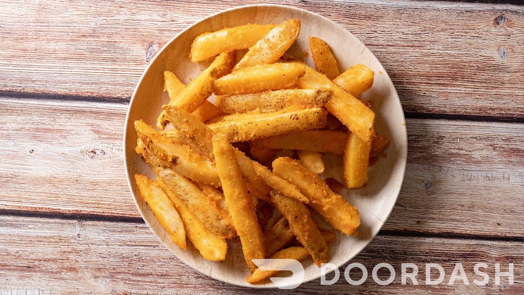 Oyeos | 266 Raymur Ave, Vancouver, BC V6A 3K8, Canada | Phone: (778) 628-0592