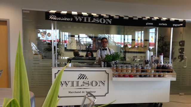 Mr. Wilson - Marchand de glaces mobile | A-2260 Boulevard Industriel, Chambly, QC J3L 4V2, Canada | Phone: (888) 761-1180