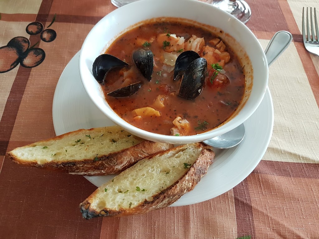 Bistro Le Chat Bleu | 342 NB-970, Baie Verte, NB E4M 1N5, Canada | Phone: (506) 538-0110