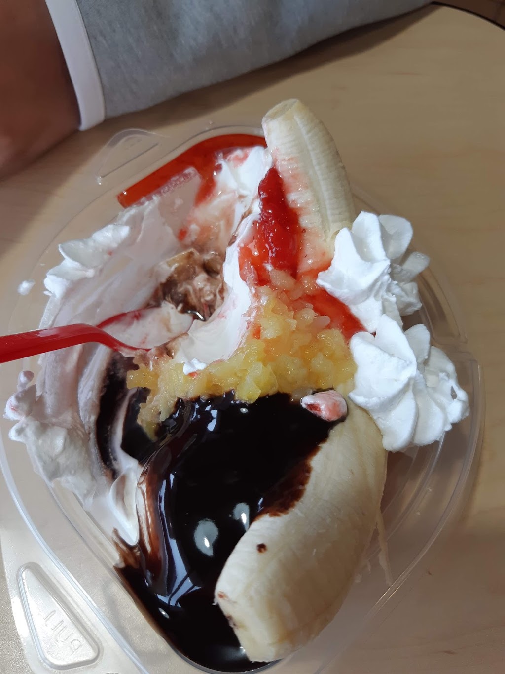 Dairy Queen Grill & Chill | 720 Westmount Rd E, Kitchener, ON N2E 2M6, Canada | Phone: (519) 208-1185
