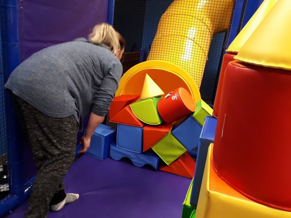 Action Play Centre: Midlands Indoor Playground & Party Central | 9226 County Rd 93 #106, Midland, ON L4R 4K4, Canada | Phone: (705) 526-7529