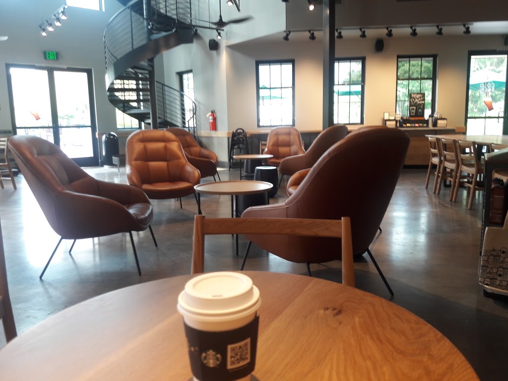 Starbucks | 530 Peace Portal Dr, Blaine, WA 98230, USA | Phone: (360) 594-7050