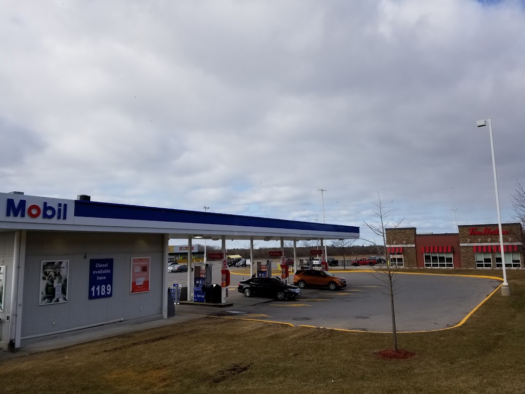Mobil | 157 Elizabeth St, Brighton, ON K0K 1H0, Canada | Phone: (613) 475-0256