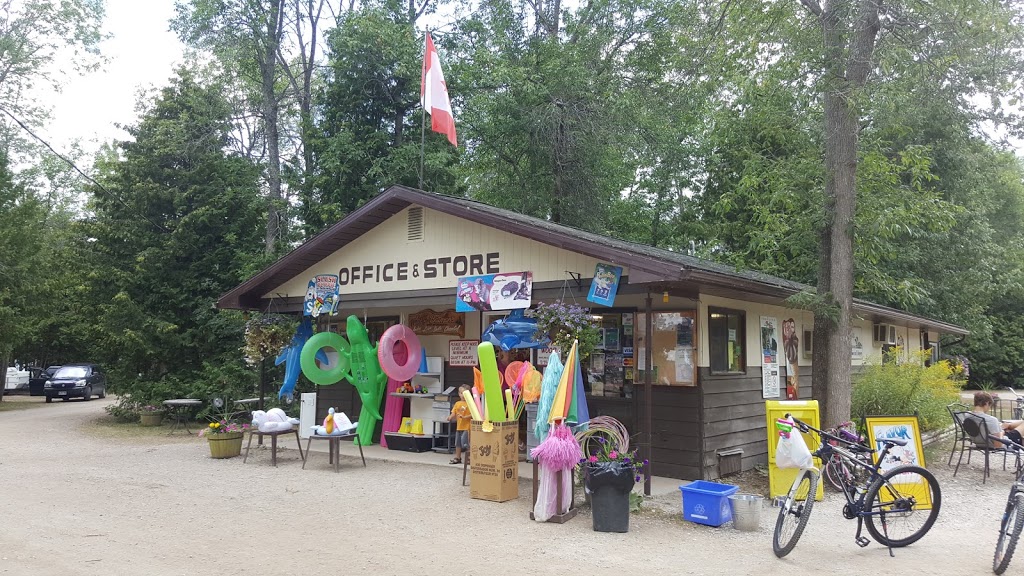 Batmans Cottages and Campground | 11408 ON-6, Sheguiandah, ON P0P 1W0, Canada | Phone: (877) 368-2180