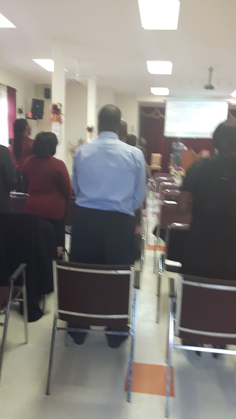 Eglise Adventiste Espagnol | 7980 Rue Marquette, Montréal, QC H2E 2E9, Canada | Phone: (514) 723-7980