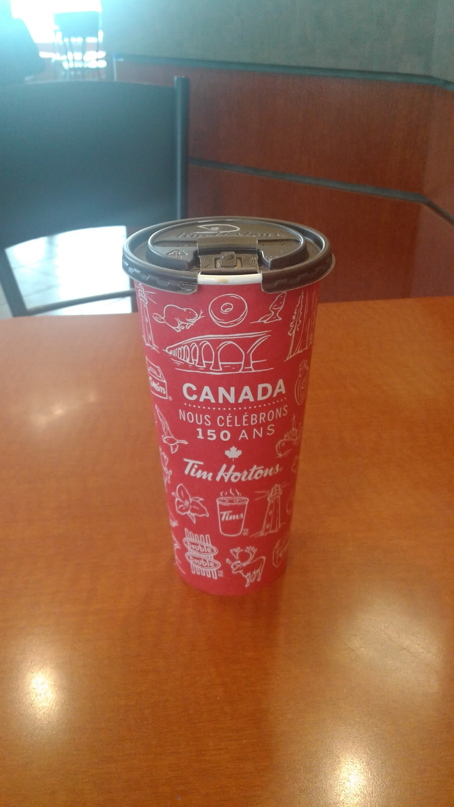 Tim Hortons | 60 McNaughton Ave, Wallaceburg, ON N8A 1R9, Canada | Phone: (519) 627-3999