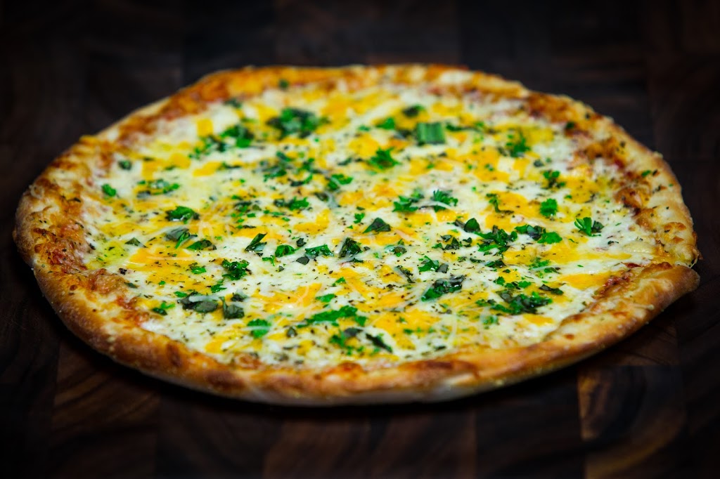 Bondis Pizza | 298 Springbank Dr, London, ON N6J 1E9, Canada | Phone: (519) 645-0322