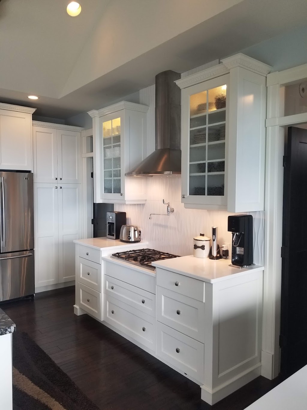Blue Diamond Painting & Design | 38070 Loggers Ln #503, Squamish, BC V8B 0Z9, Canada | Phone: (778) 930-0595
