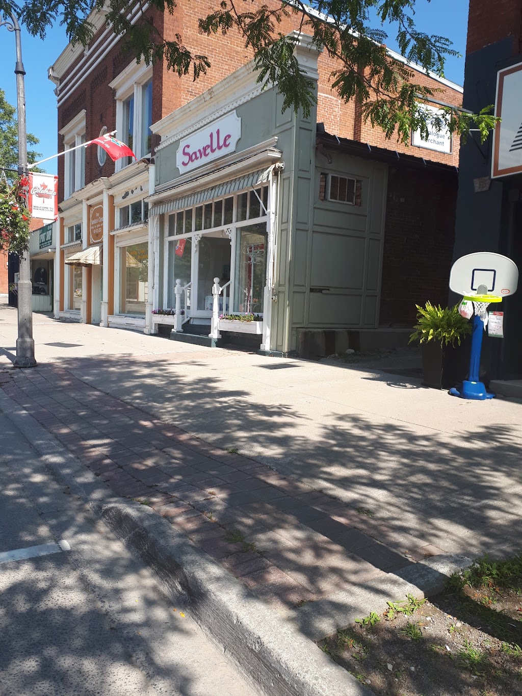 Savelle | 16 Forsyth St, Marmora, ON K0K 2M0, Canada | Phone: (613) 472-5880