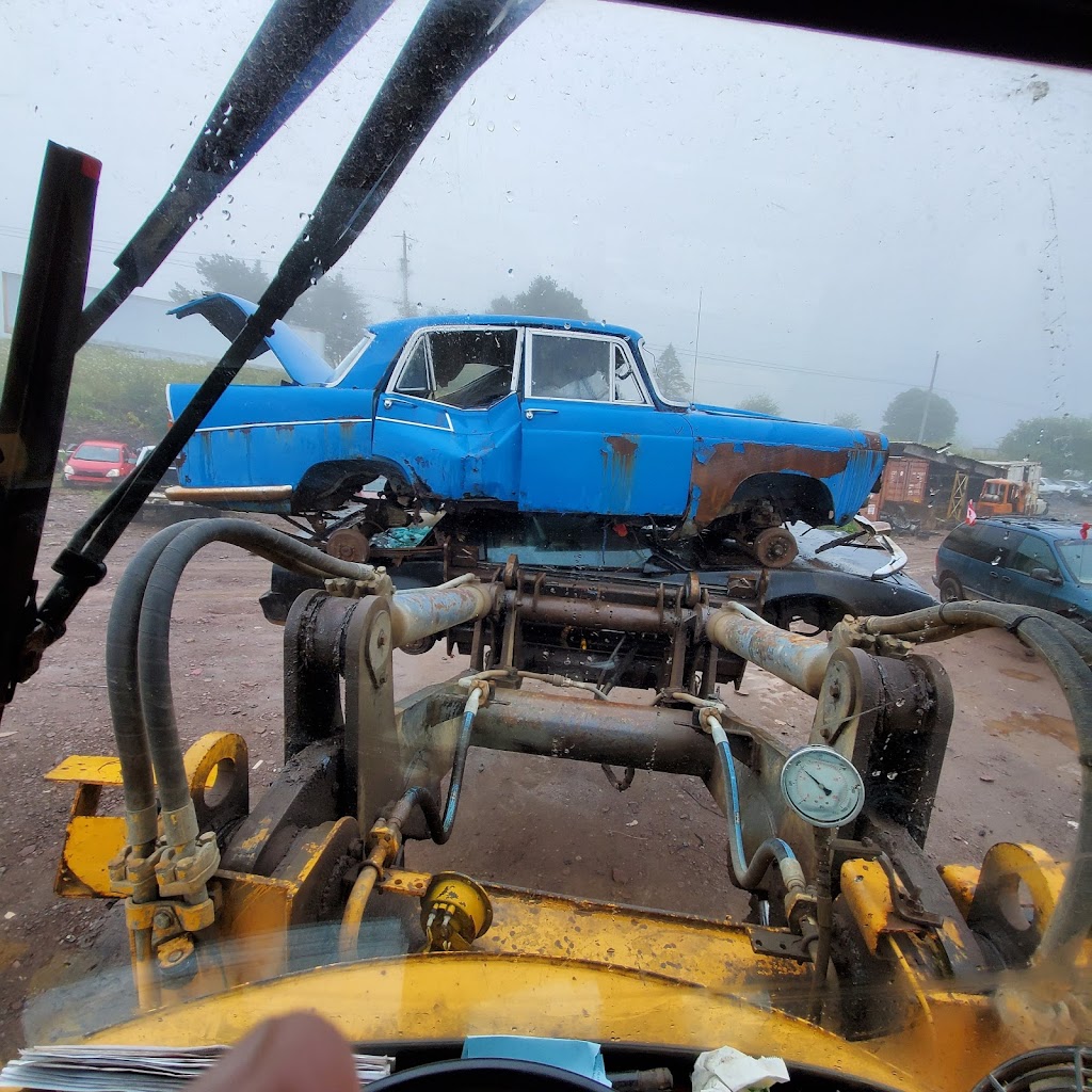 A LOT OF AUTO RECYCLERS | 695 Old Black River Rd, Saint John, NB E2J 0C1, Canada | Phone: (506) 672-2222