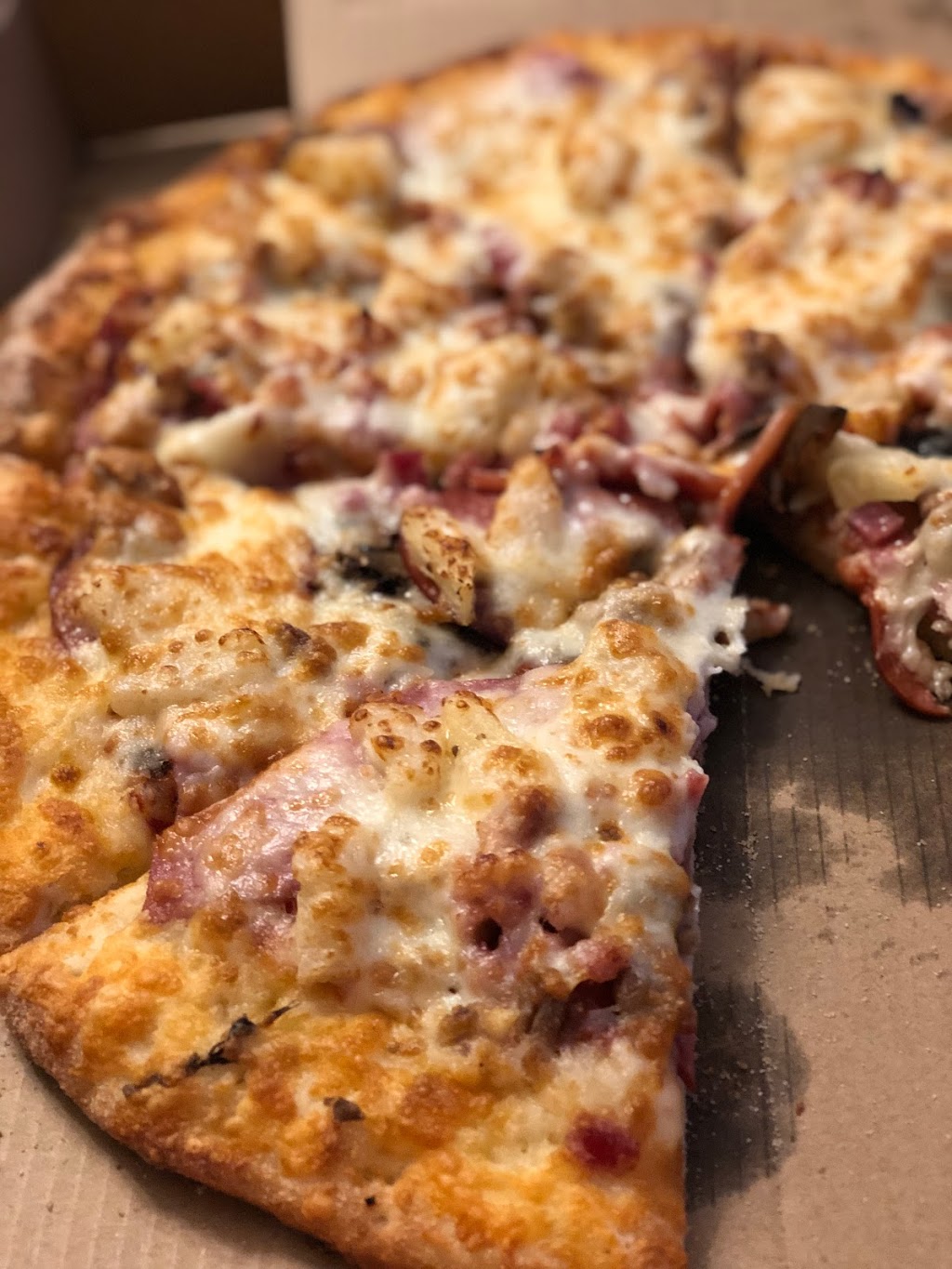 Canadian Pizza Unlimited & Fritou | 147-1829 Ranchlands Blvd NW, Calgary, AB T3G 2A7, Canada | Phone: (403) 239-2528