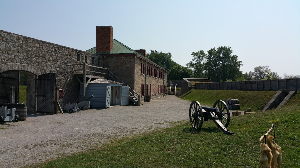 Old Fort Erie | 350 Lakeshore Rd, Fort Erie, ON L2A 1B1, Canada | Phone: (905) 871-0540