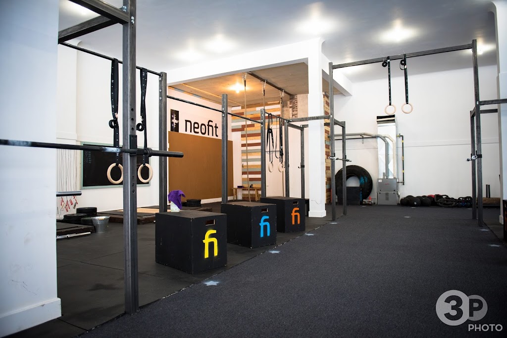 Crossfit Shawinigan - Centre Neofit | 693 5e rue de la Pointe, Shawinigan, QC G9N 8N9, Canada | Phone: (819) 448-2584