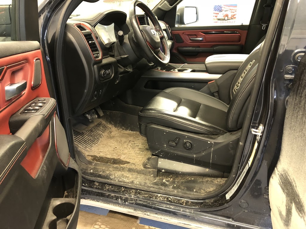 Stirling Auto Detailing | 2472 Stirling Marmora Rd, Stirling, ON K0K 3E0, Canada | Phone: (343) 645-5050
