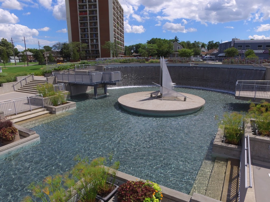 Bert Weeks Memorial Gardens | Windsor, ON N9A, Canada | Phone: (519) 253-2300