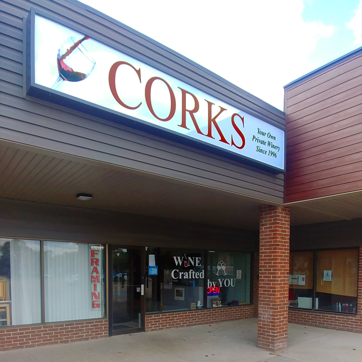 Corks London South - Wine Making Kits | 725 Notre Dame Dr Unit 3, London, ON N6J 3V5, Canada | Phone: (519) 433-5778