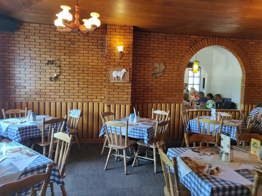 Restaurant Le Grec | 9151 Rue Notre Dame O, Trois-Rivières, QC G9B 6T2, Canada | Phone: (819) 377-2511