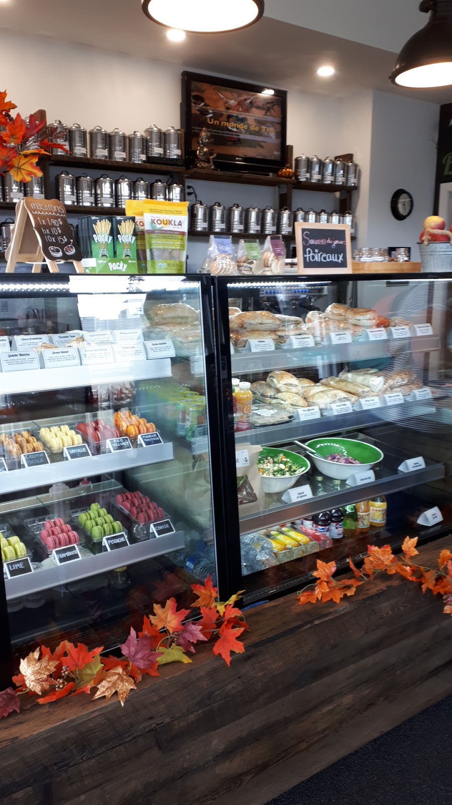 Le thé dAuréa | 553 Rue Pierre-Caisse, Saint-Jean-sur-Richelieu, QC J3A 1P1, Canada | Phone: (450) 376-7766