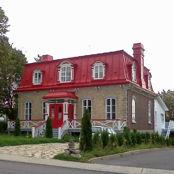 Gite Royal Dumontier | 512 Ave Royale, Quebec City, QC G1E 1Y1, Canada | Phone: (418) 660-7936