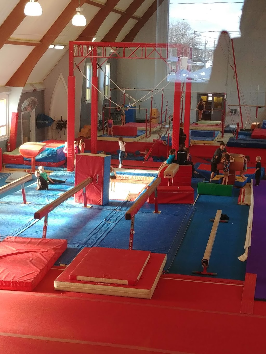 Campiagile | 75, rue Virginie, Salaberry-de-Valleyfield, QC J6S 1J3, Canada | Phone: (450) 370-4494