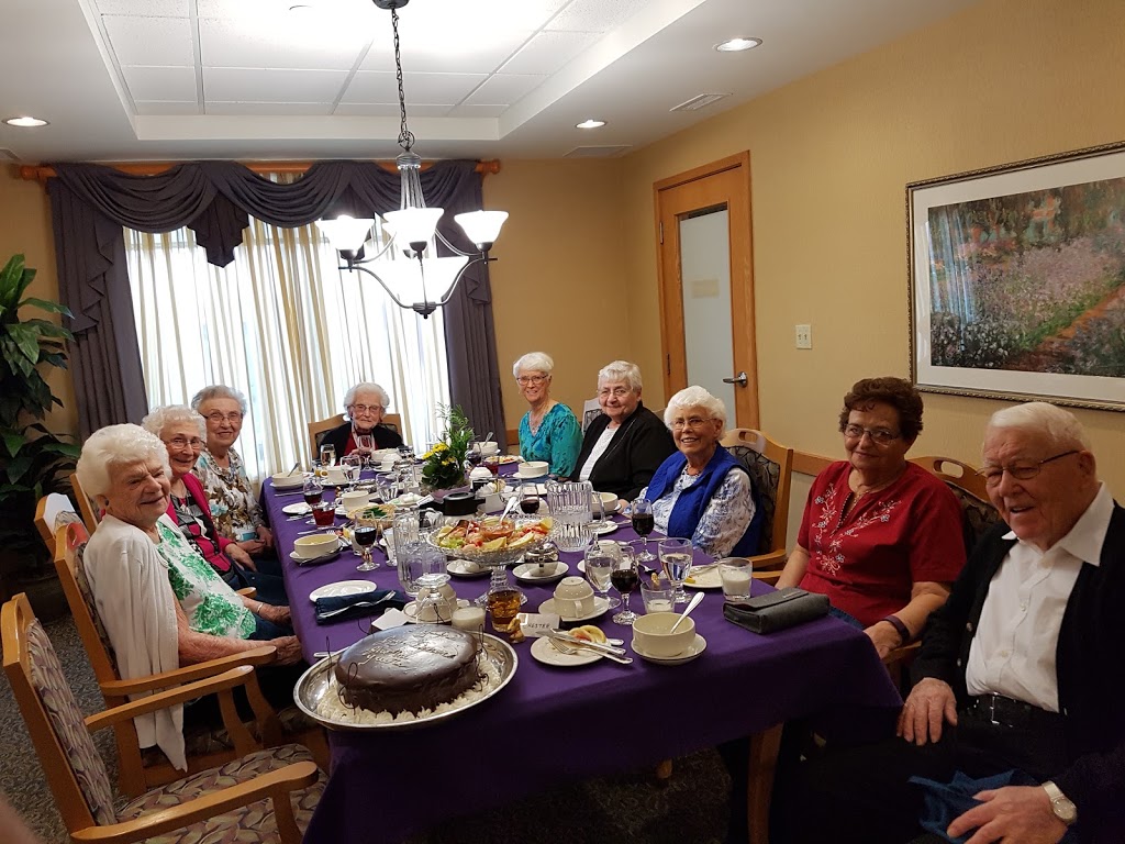 Preston Park Retirement Residence | 114 Armistice Way, Saskatoon, SK S7J 3K9, Canada | Phone: (306) 933-0515