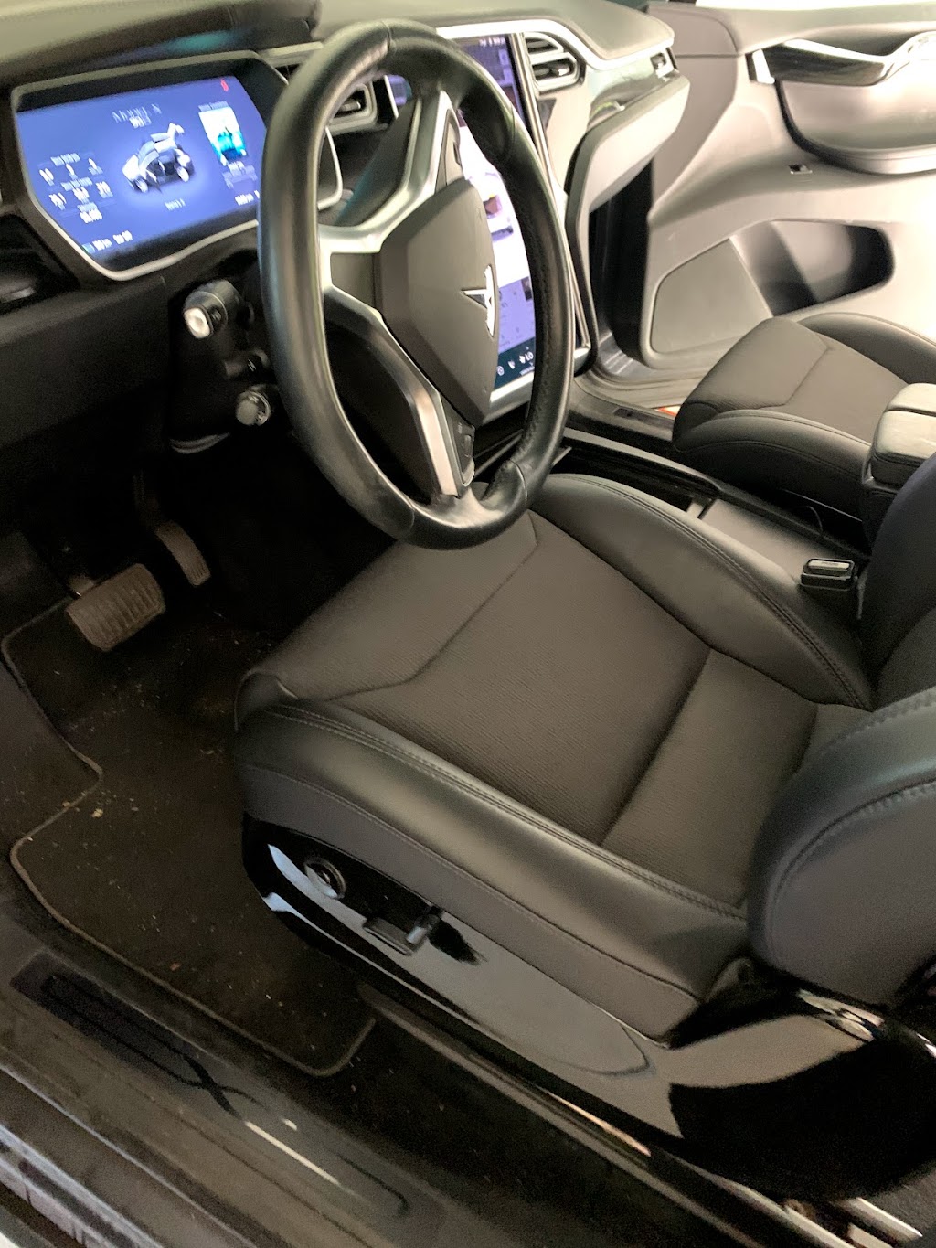 Neat Guy Mobile Auto Detailing | Vancouver | 1349 W 70th Ave, Vancouver, BC V6P 2Y9, Canada | Phone: (604) 445-8367