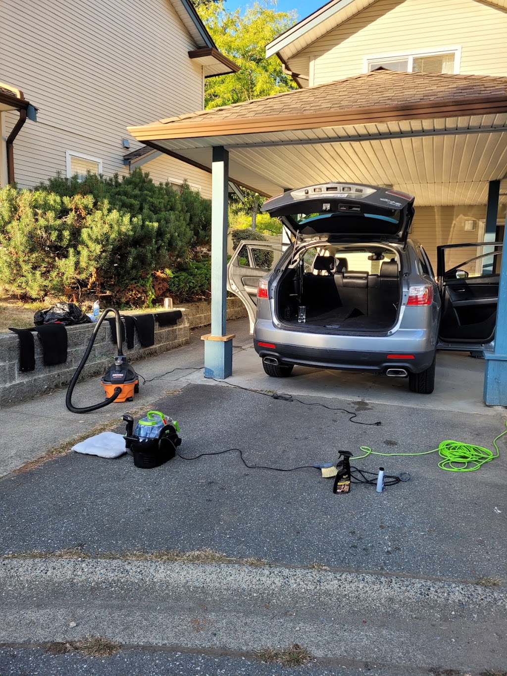 Happy Cars Mobile Detailing | 3030 Gladwin Rd, Abbotsford, BC V2T 0K9, Canada | Phone: (672) 514-6726