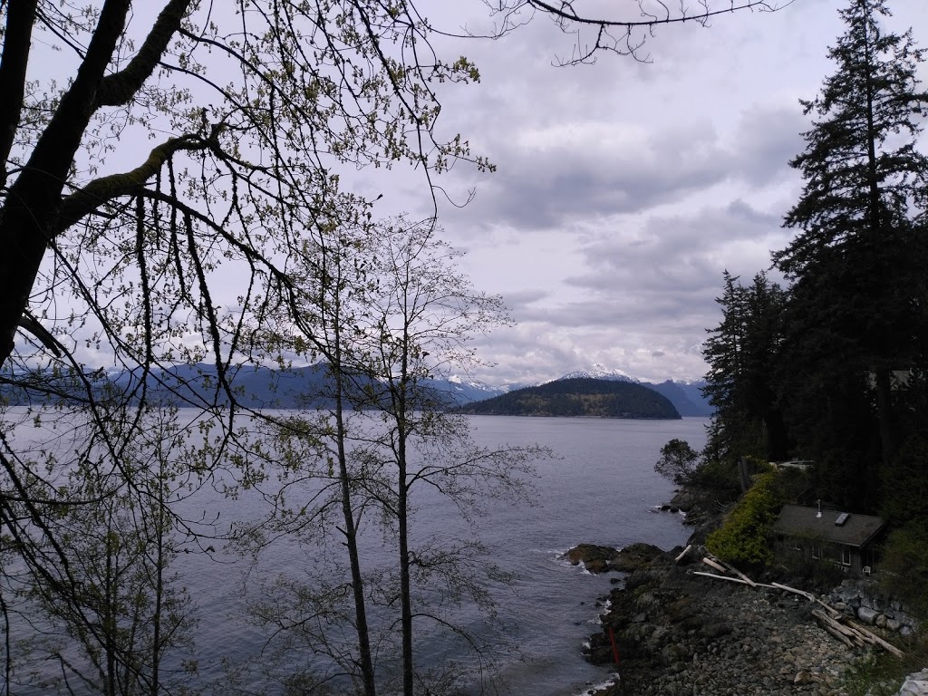 Citrus Park | 8480 Citrus Wynd, West Vancouver, BC V7W 3H1, Canada