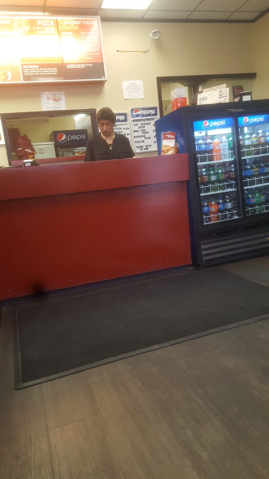 Chicken Delight | Regent Ave W | 453 Regent Ave W, Winnipeg, MB R2C 1R7, Canada | Phone: (204) 982-1370
