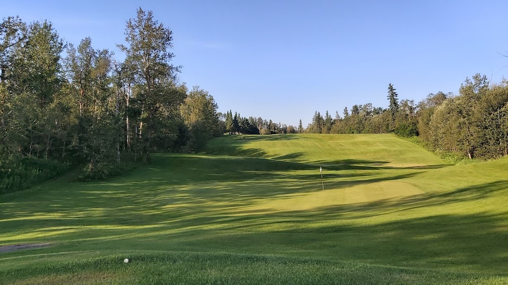 Elk Island Golf Course | Range Road 202A 11km south of Range Road 550, Elk Island, AB T0B 2R0, Canada | Phone: (780) 998-3161