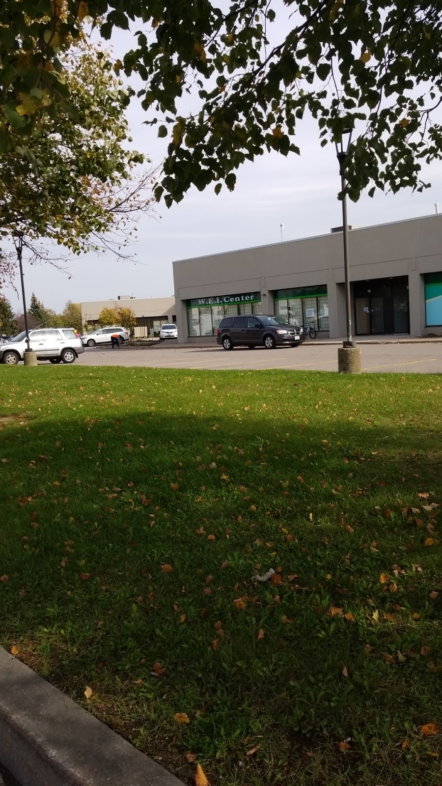 West End Islamic Center | 4161 Sladeview Crescent #12-13, Mississauga, ON L5L 5R3, Canada | Phone: (905) 369-9342
