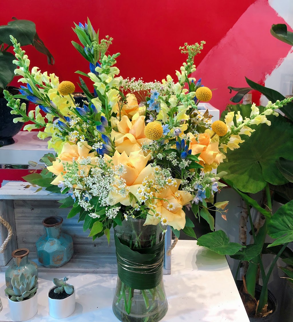The Flower Project | 1-901 Yonge St, Toronto, ON M4W 2H2, Canada | Phone: (647) 493-1331