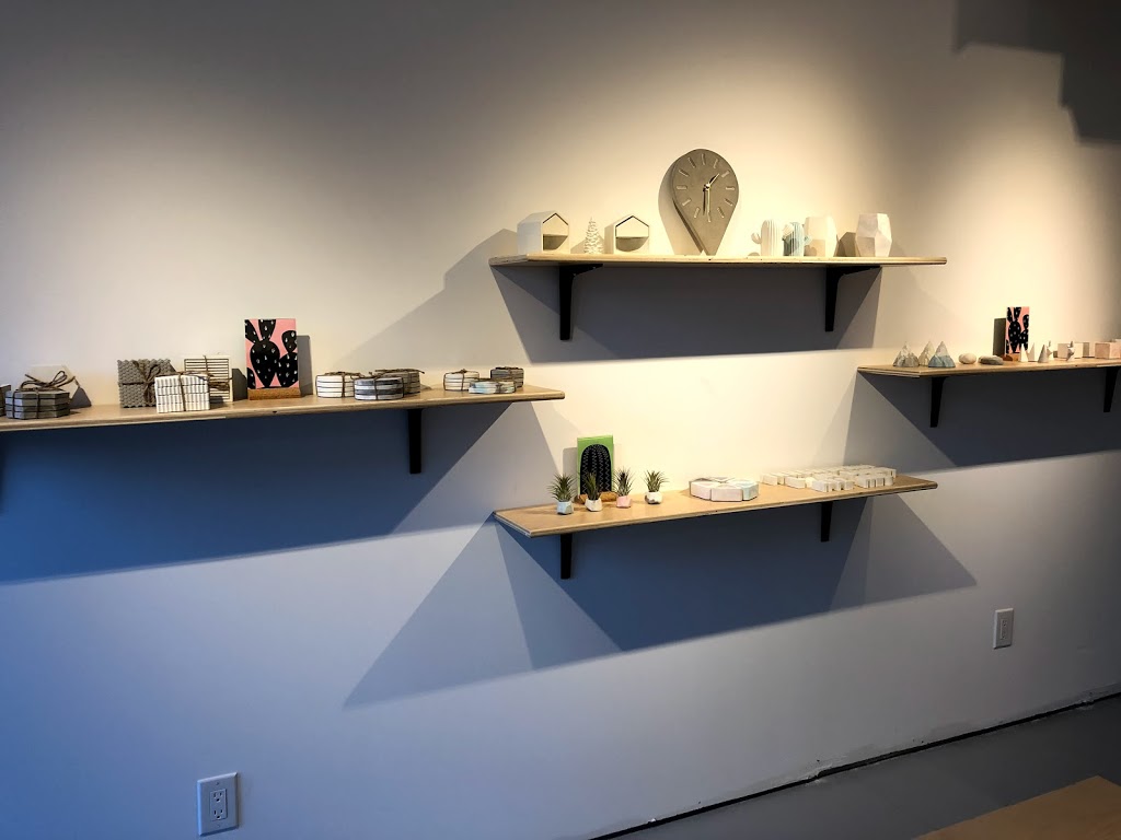 JOMO Studio | 28 Bathurst St Unit 5-104, Toronto, ON M5V 0C6, Canada | Phone: (647) 738-5788