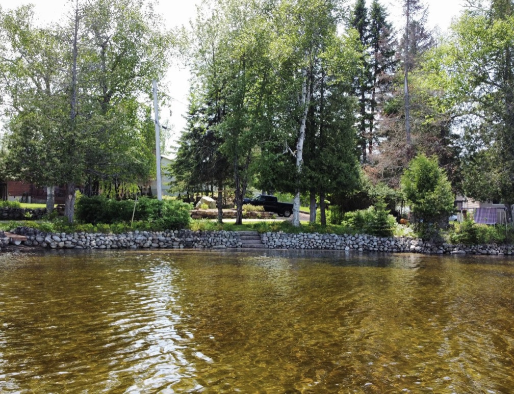 Le Refuge du Grand Pic | 2478 Chem. du Tour du Lac, Nominingue, QC J0W 1R0, Canada | Phone: (450) 660-1779