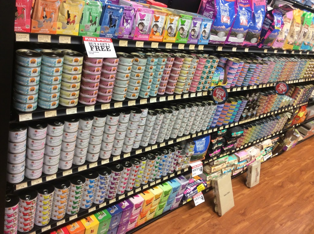 Pet Valu | 1160 Beaverwood Rd, Manotick, ON K4M 1L6, Canada | Phone: (613) 692-1769