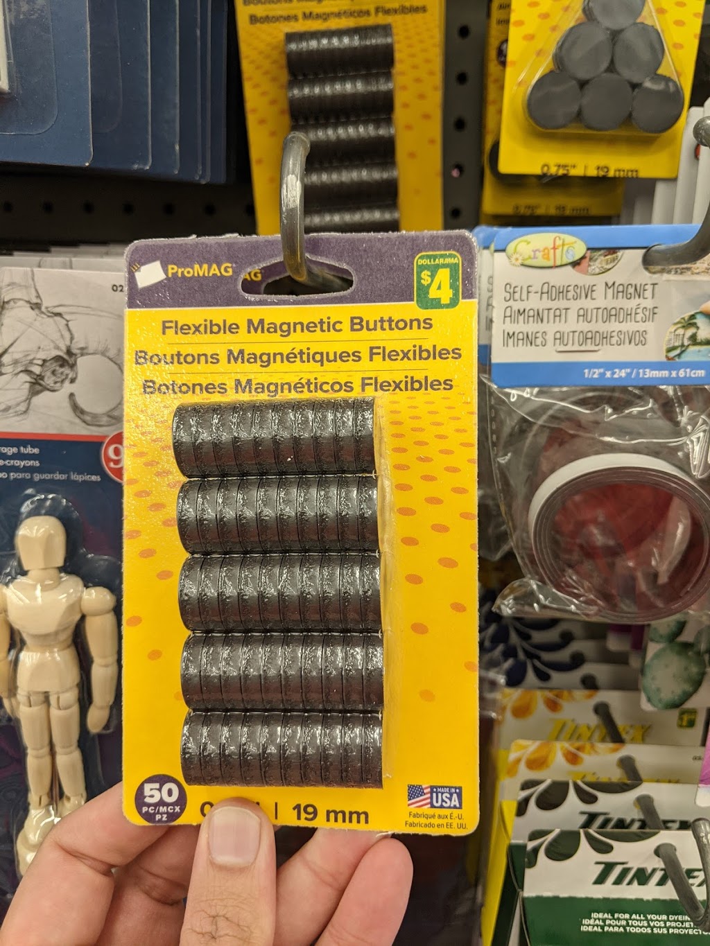 Dollarama | 123 Pioneer Dr Pioneer Park Plaza, Kitchener, ON N2P 2A3, Canada | Phone: (519) 893-6554
