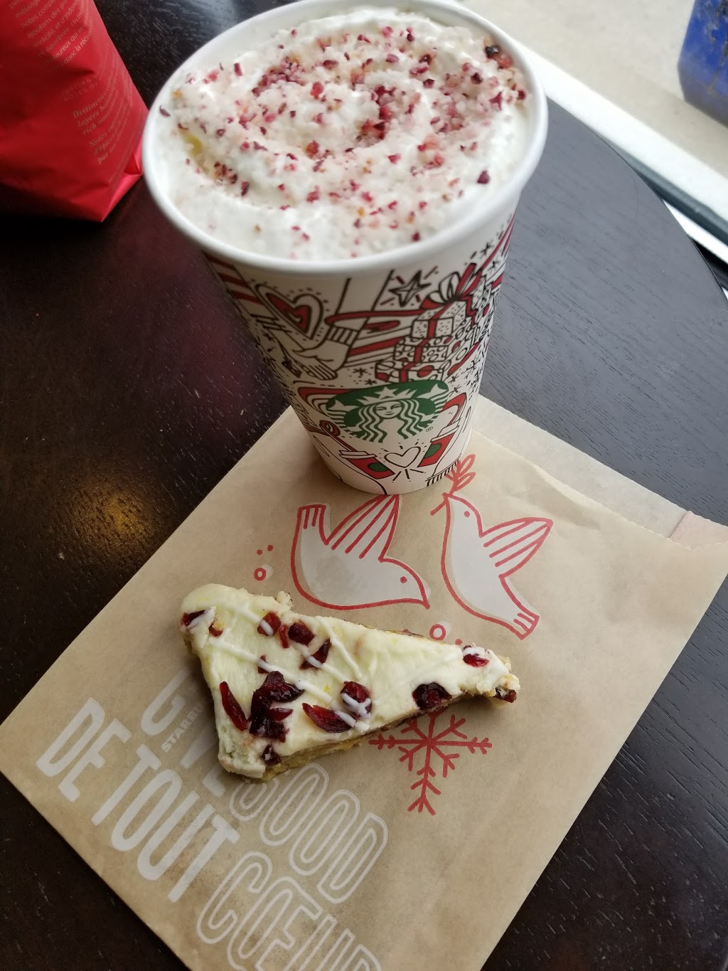 Starbucks | C, 2963 Argentia Rd, Mississauga, ON L5N 0A2, Canada | Phone: (905) 816-9989