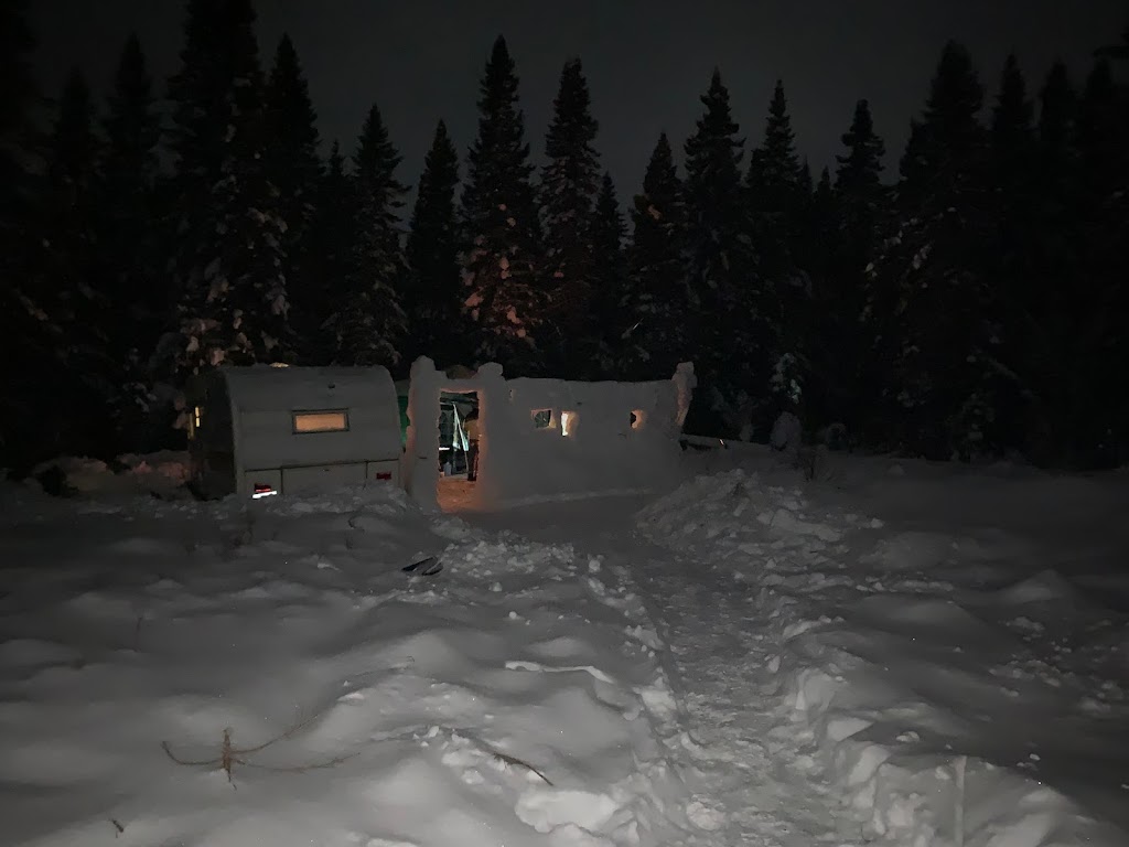 Royaume de MiniBombel | 3603 Chem. des Hauteurs, Sainte-Lucie-des-Laurentides, QC J0T 2J0, Canada | Phone: (514) 794-2072