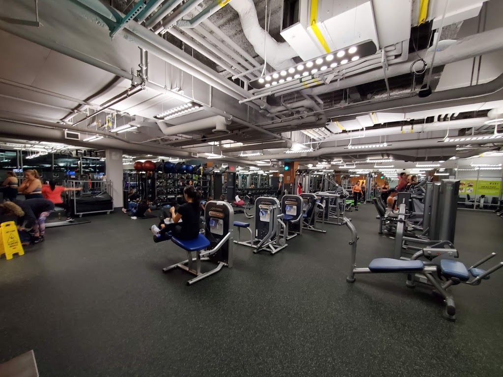 Shes Fit | gym | 50, 1055 Canada Pl #50, Vancouver, BC V6C 0C3, Canada | 6045581600 OR +1 604-558-1600